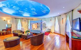 Poa Place Resort & Hotel - Where Nature Meets Comfort